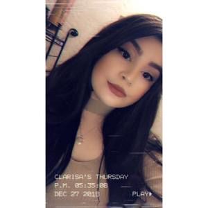 Meet your Posher, Clarisa